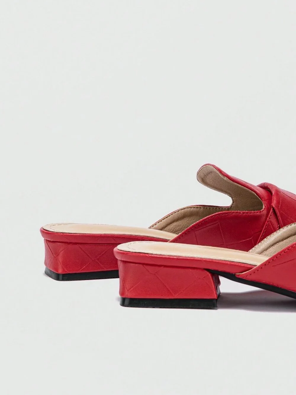 Red Casual Women's Metal Chunky Heel Pointed Toe Slip-On Slingback Shoes